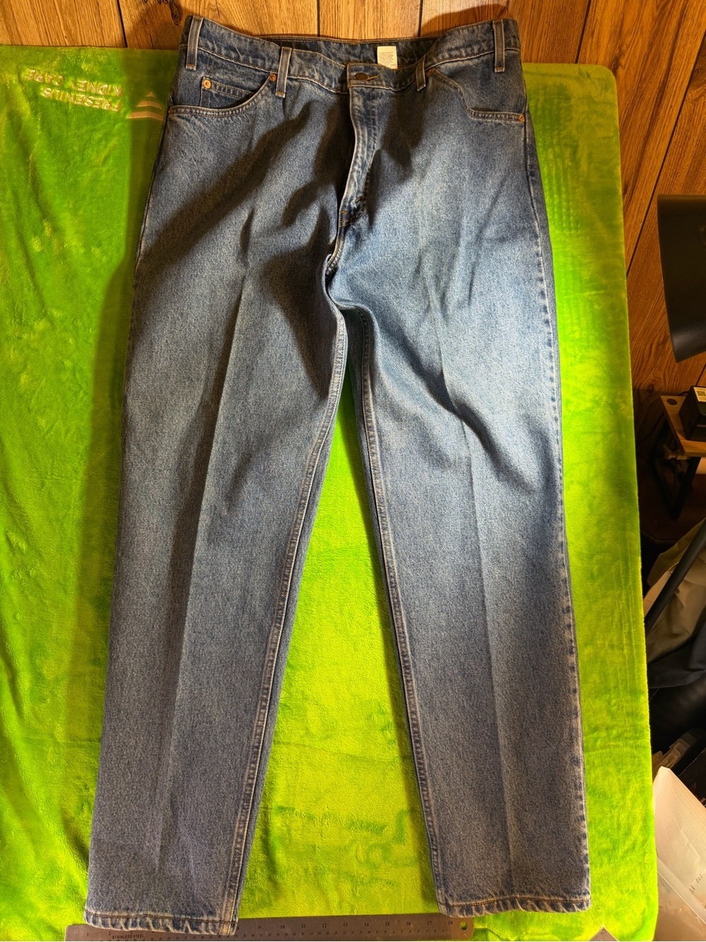 Vintage 90s Levi's 550 Orange Tab Relaxed Tapered Jeans Light Wash Mens 40x32